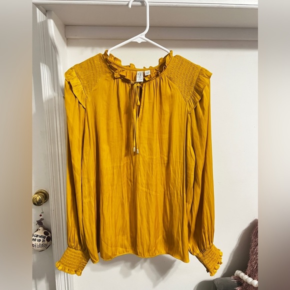 FINAL PRICE DROP Joie Silky Peasant Blouse - Picture 1 of 6